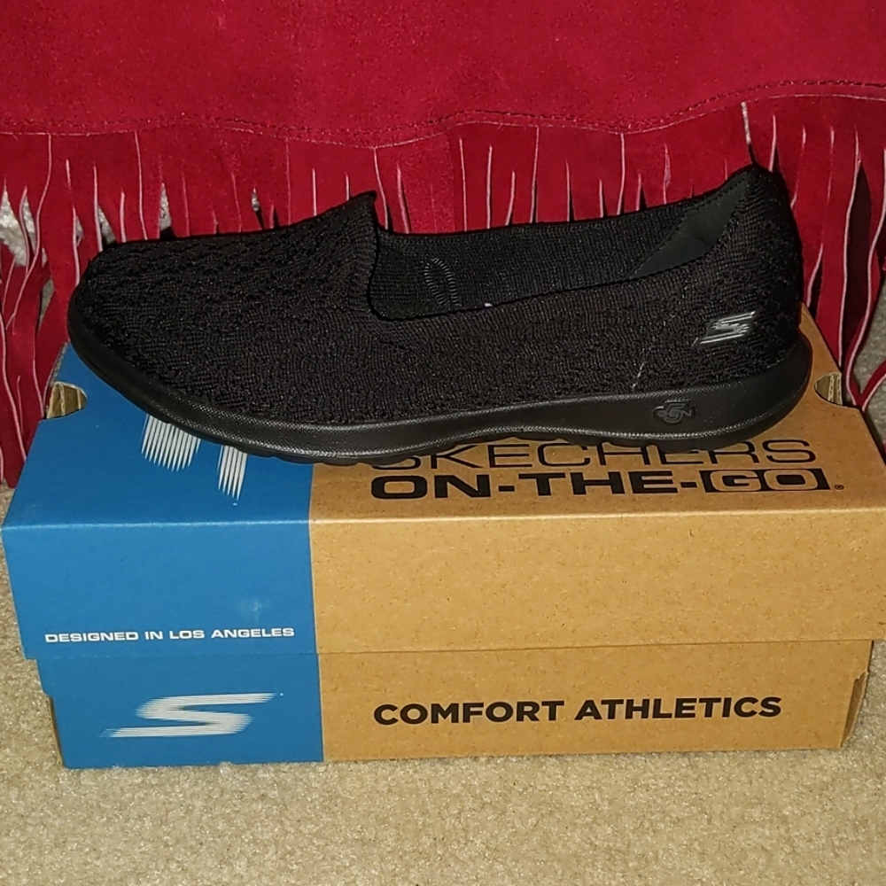 Skechers Go Walk